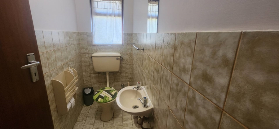 3 Bedroom Property for Sale in Albertinia Western Cape